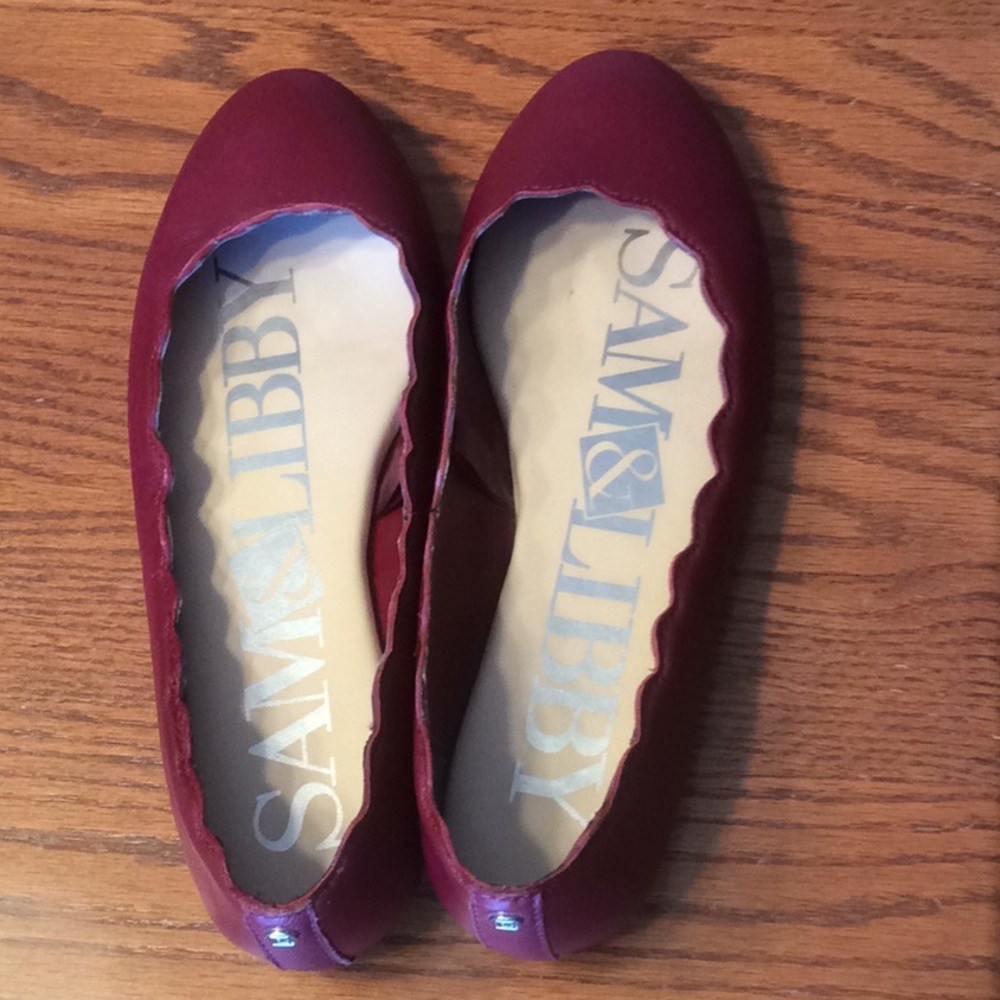 Sam & Libby leather flats size 6 #245